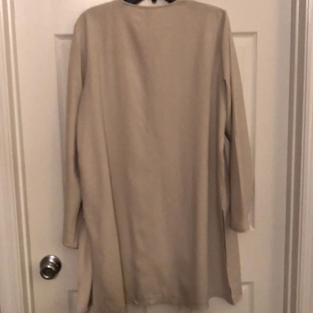 Eileen Fisher duster. - Picture 5 of 6